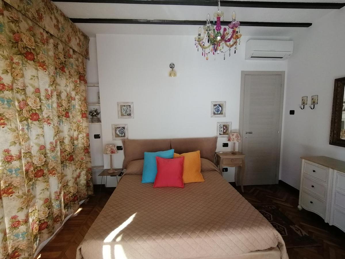 Villa Paradiso Apartment Сірміоне Екстер'єр фото